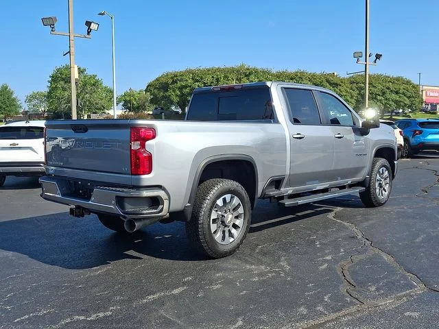 New 2026 Gray Chevrolet LT image 6