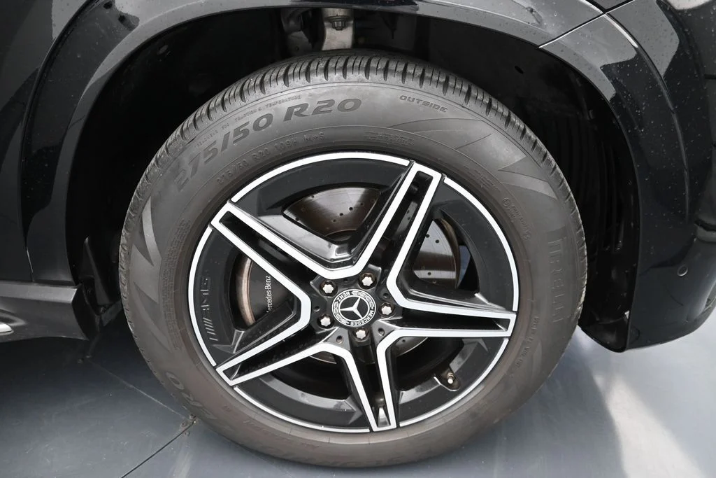 Used 2024 Black Mercedes-Benz GLE 350 image 16