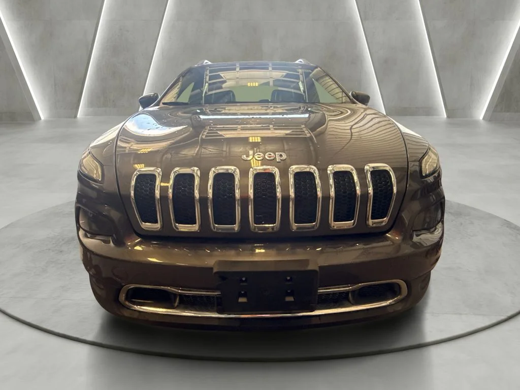 Used 2018 Jeep Cherokee Limited with VIN 1C4PJMDX4JD617177 for sale in Adams, NY