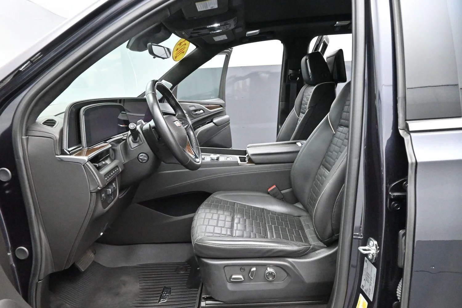 Used 2024 Galactic Gray Metallic Cadillac Premium Luxury Platinum image 16