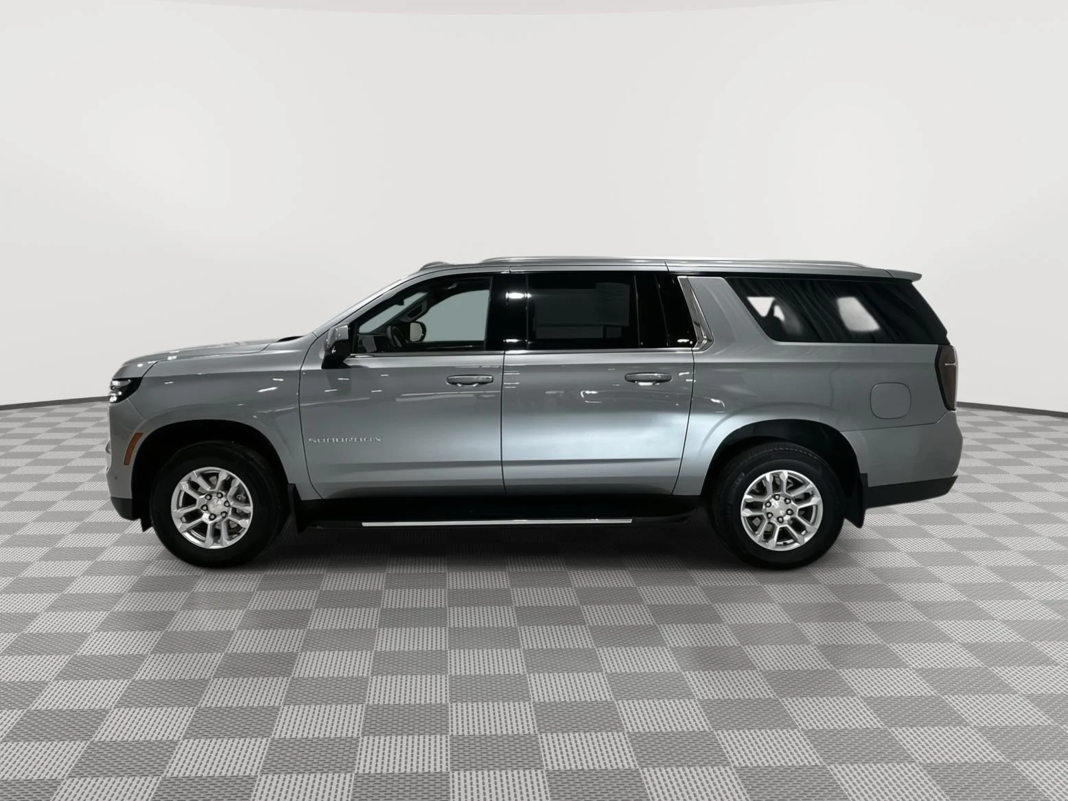 Used 2026 Chevrolet Suburban LT with VIN 1GNS6CKD6TR139713 for sale in Alexandria, Minnesota