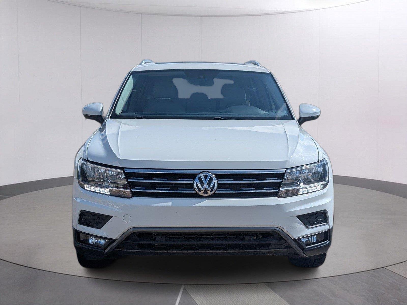 Used 2019 Pure White Volkswagen SEL image 8