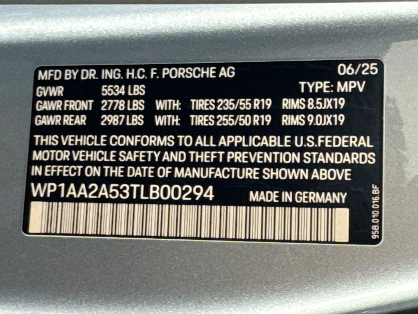 Certified Used 2026 Dolomite Silve Porsche  image 24