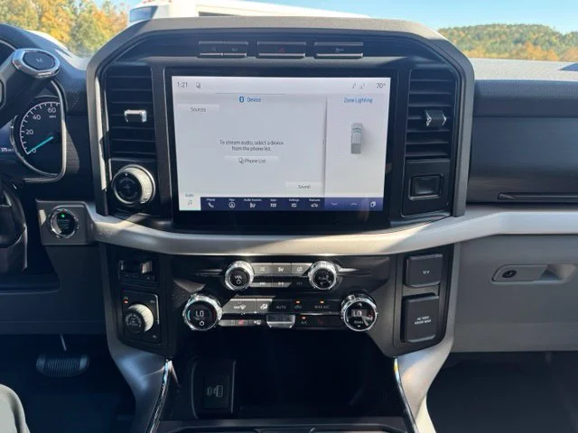 Used 2021 Blue Ford XLT image 27