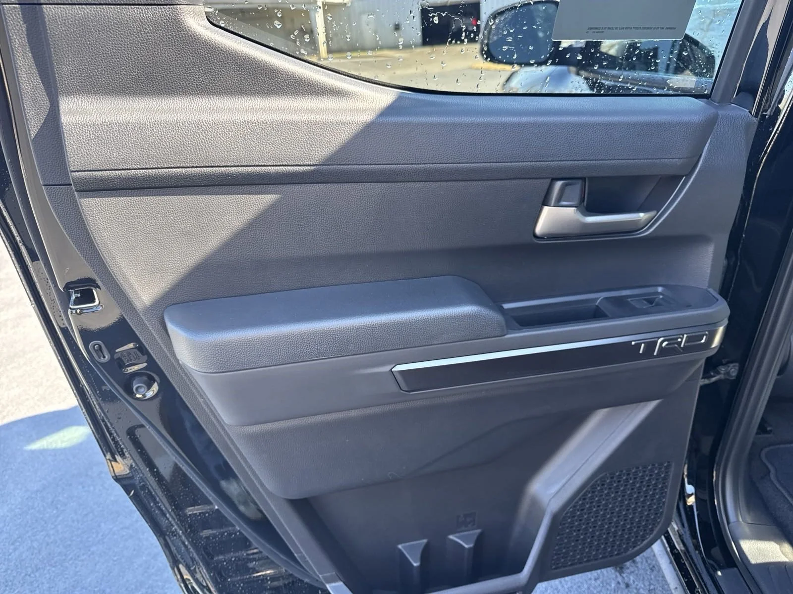 Used 2024  Toyota  image 27