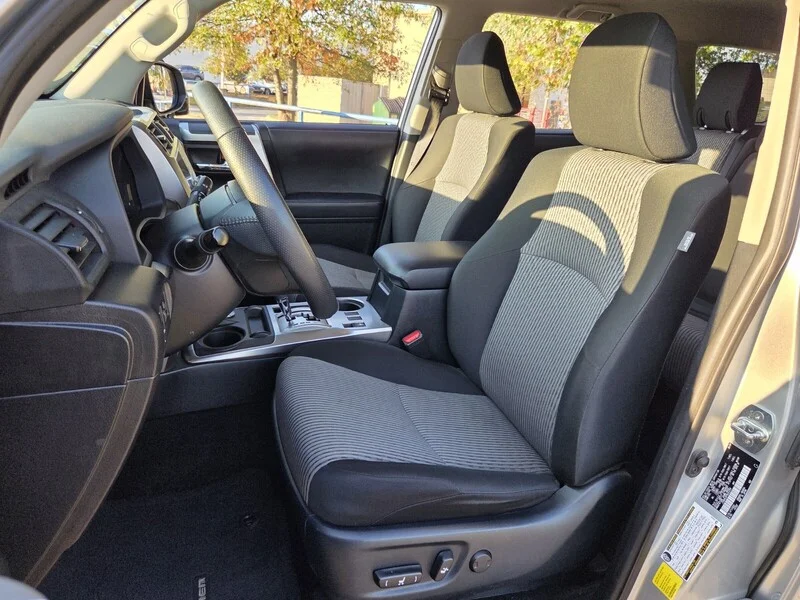 Used 2024 Classic Silver Metallic TOYOTA SR5 image 7