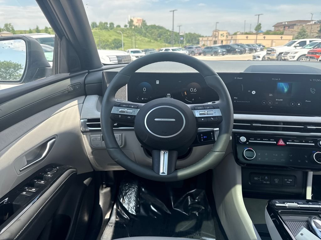 2026 Hyundai Tucson Limited - Photo 13