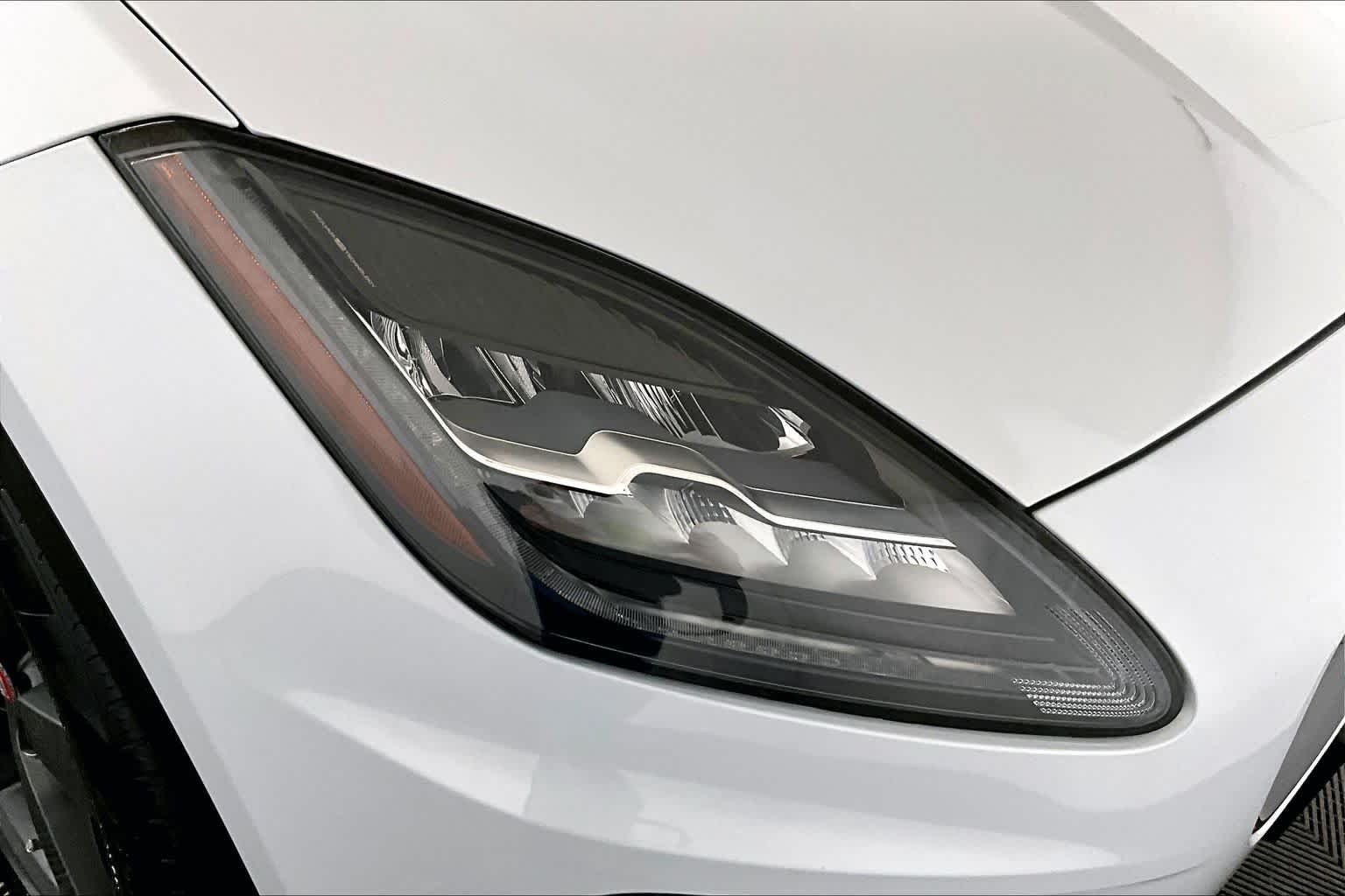 Used 2020 Yulong White Metallic Jaguar Checkered Flag Edition image 27
