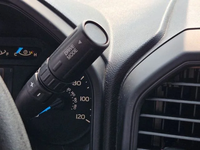 Used 2018 Gray Ford XL image 30