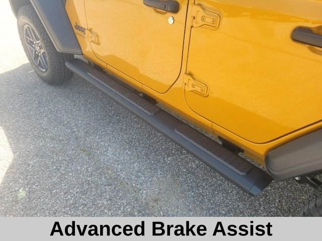 New 2026 Goldilocks Exterior Paint Jeep Sport S image 6