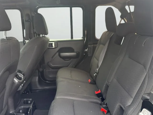 Used 2019 Black Jeep Unlimited Sport S image 21