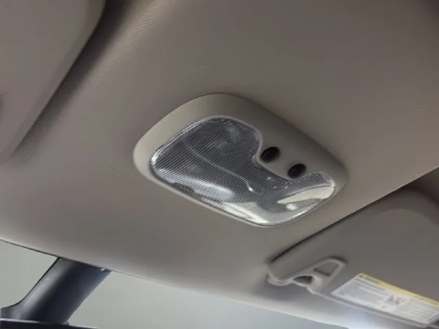 Used 2020 White Dodge SE image 26