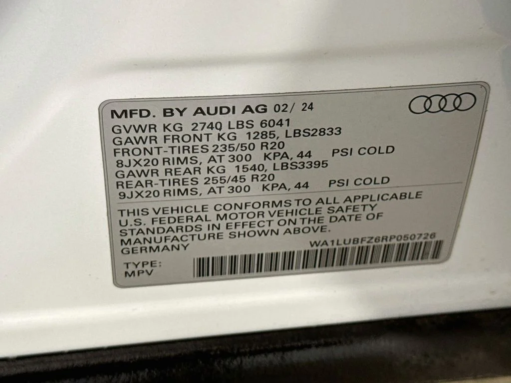 Used 2024 White Audi Premium Plus image 33