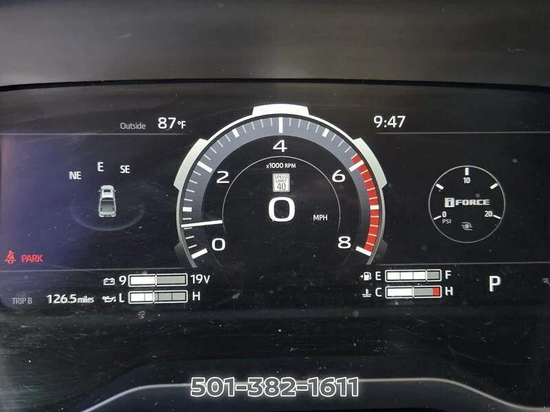 Used 2024 Ice TOYOTA LIMITED CREWMAX 5.5