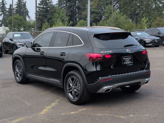 New 2026 Night Black Mercedes-Benz GLA 250 image 6