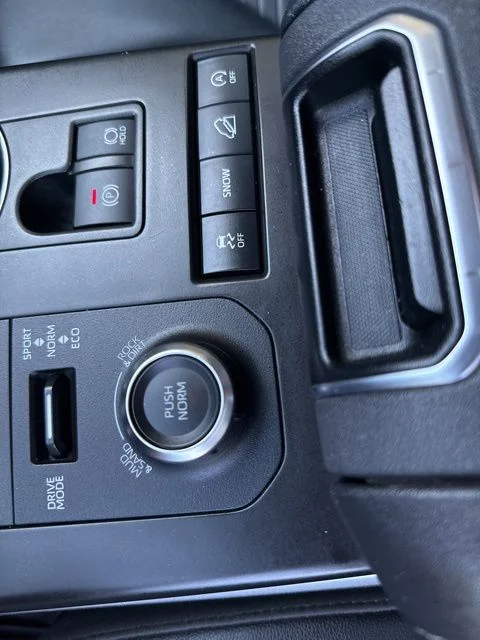 2022 Toyota Highlander XSE - Photo 32