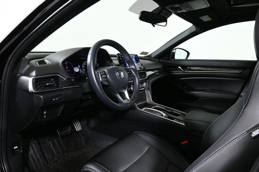 Used 2022 Black Honda Sport 2.0T image 4