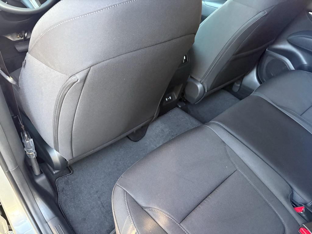 New 2026 Shimmering Silver Hyundai SEL FWD image 17