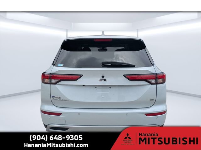 Used 2024  Mitsubishi  image 4