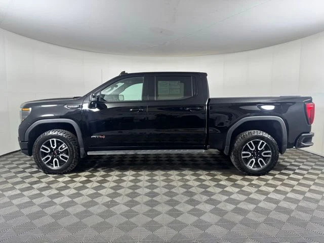 Used 2024 Onyx Black GMC AT4 image 7