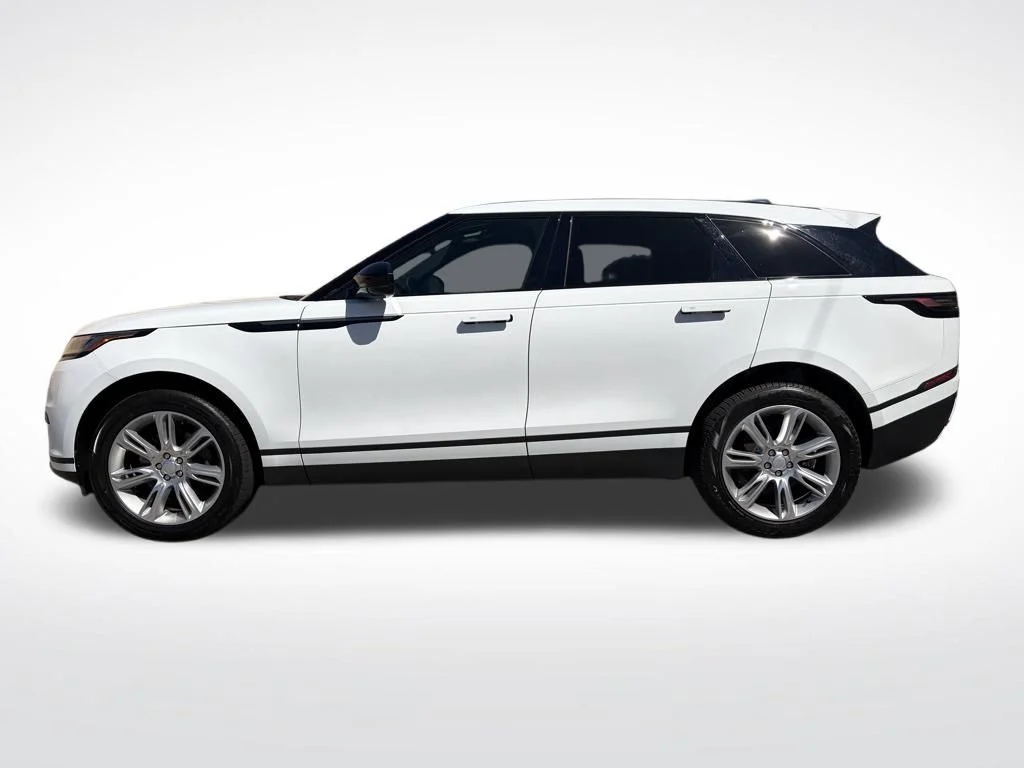 Certified Used 2025 White Land Rover S image 4