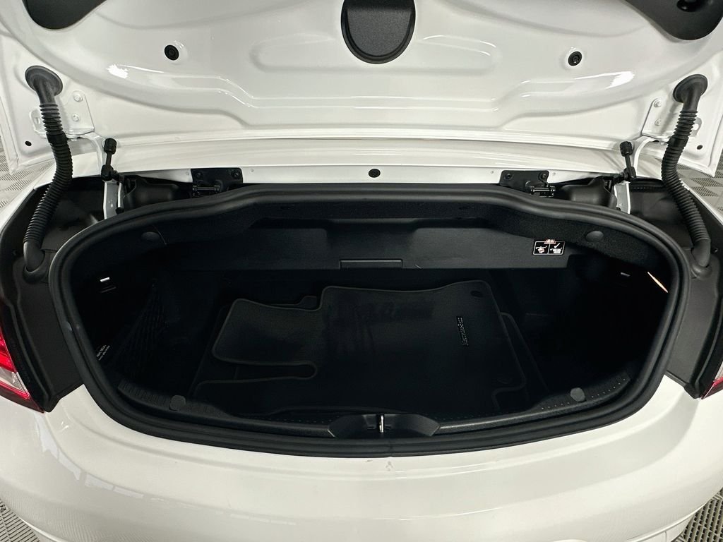 Used 2019 White Mercedes-Benz C 300 Cabriolet image 26