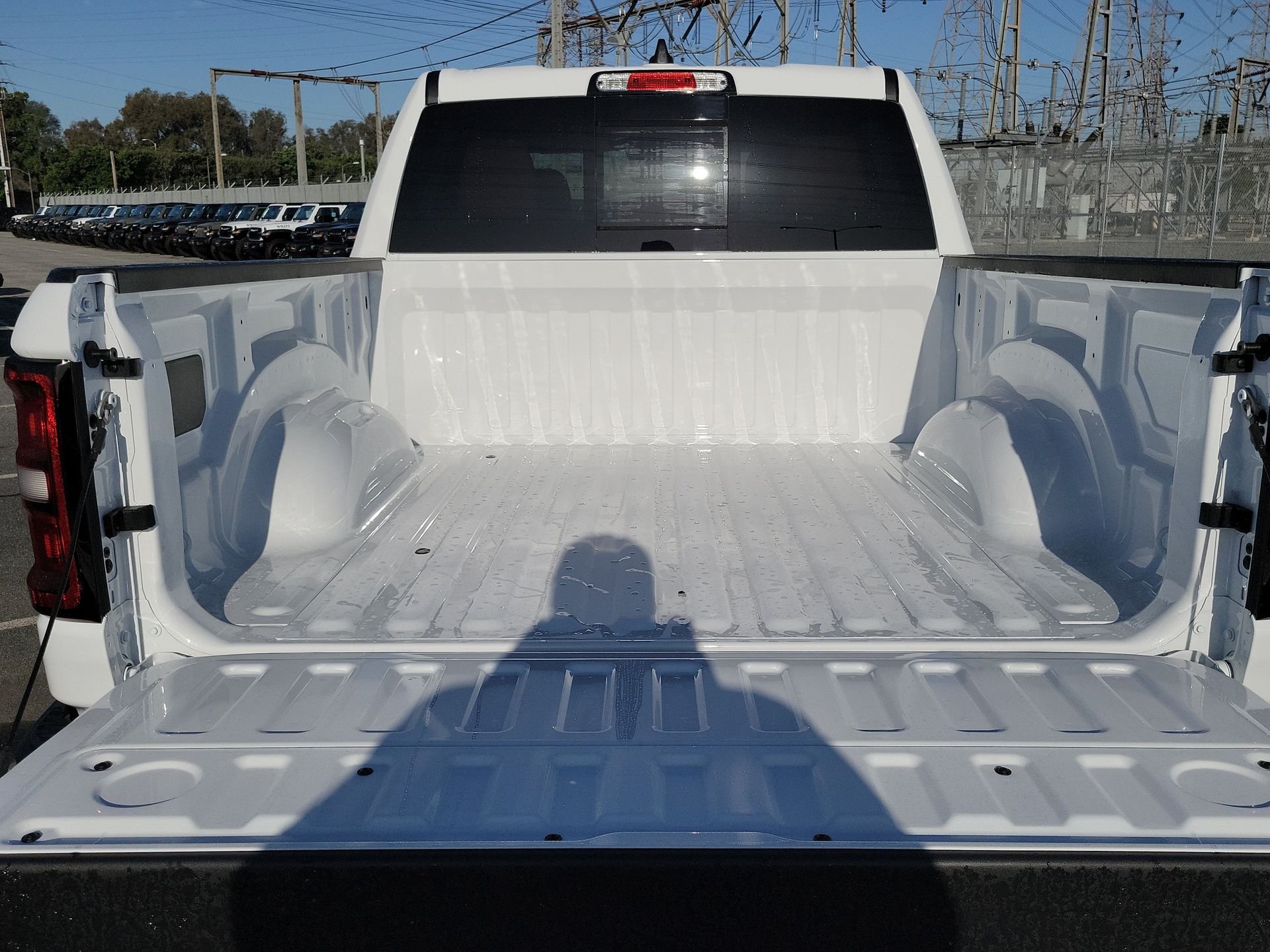 New 2026 Bright White Clear-Coat Exterior Paint RAM Rebel image 16