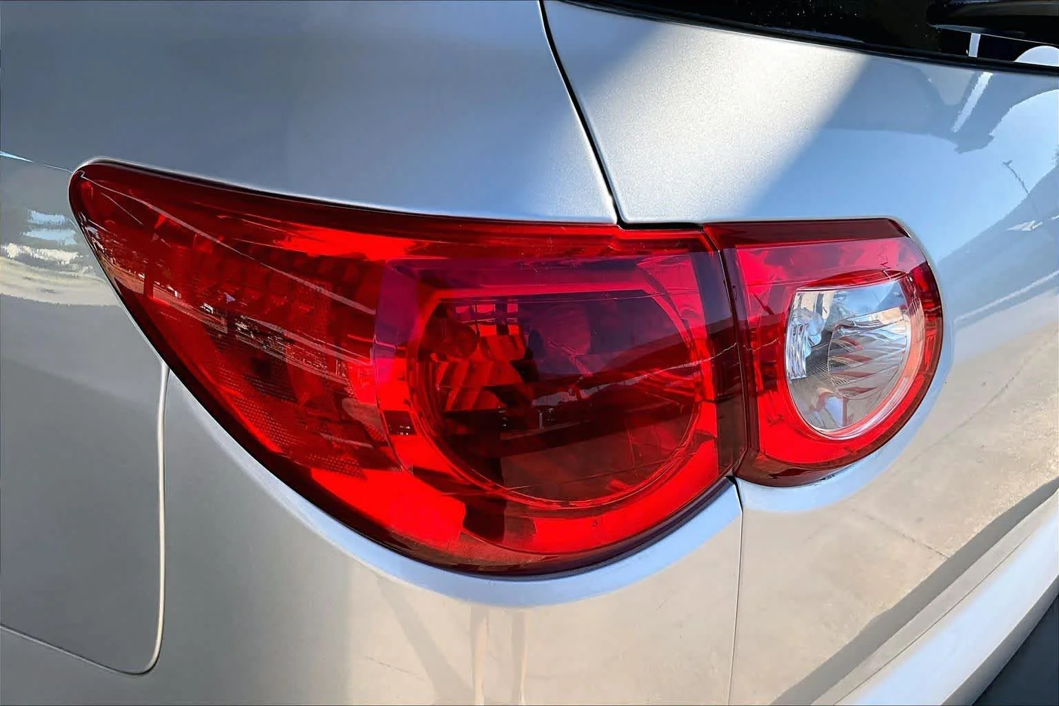 Used 2012 Silver Ice Metallic Chevrolet LT w/1LT image 27