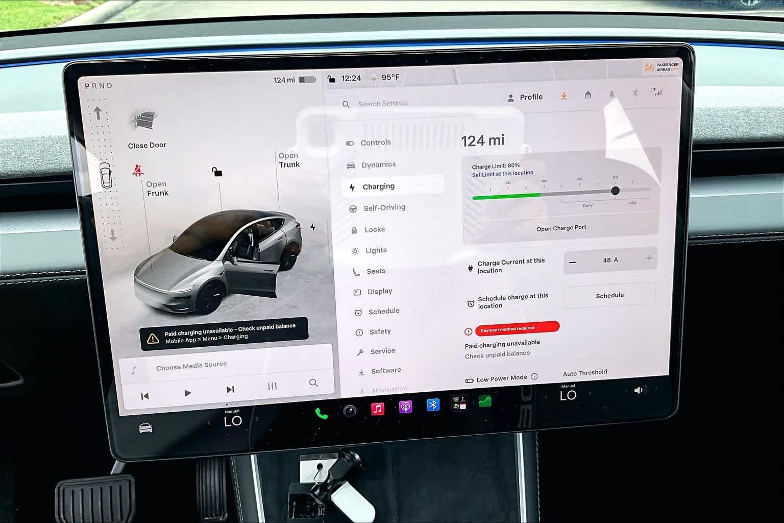 Used 2026 Diamond Black Tesla Premium image 32