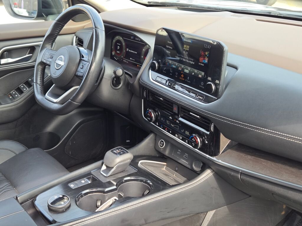 Certified Used 2023 Black Nissan Platinum image 8