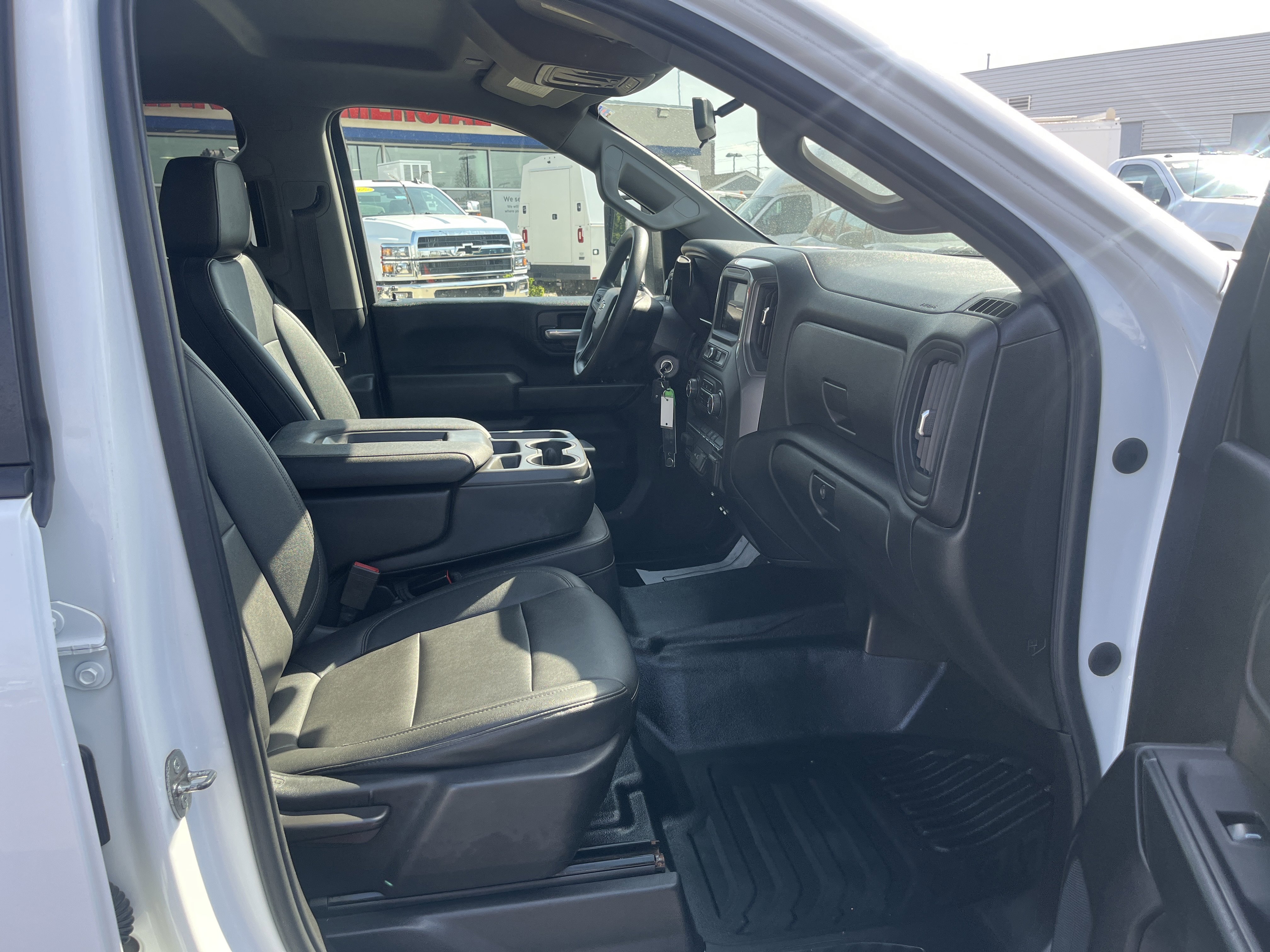 Used 2021 Summit White Chevrolet Work Truck image 16