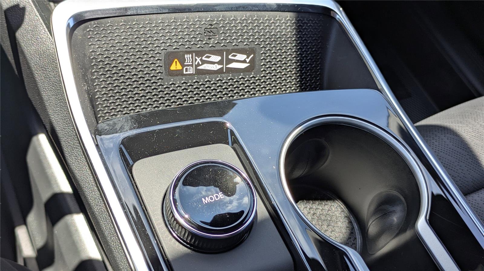 New 2026 Mosaic Black Metallic Chevrolet LT image 19