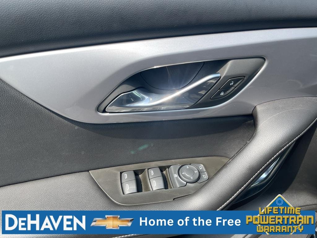 Used 2023 Black Chevrolet 3LT image 23