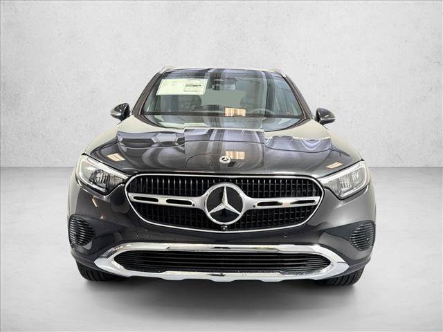 New 2026 Graphite Grey Metallic Mercedes-Benz GLC 300 image 32