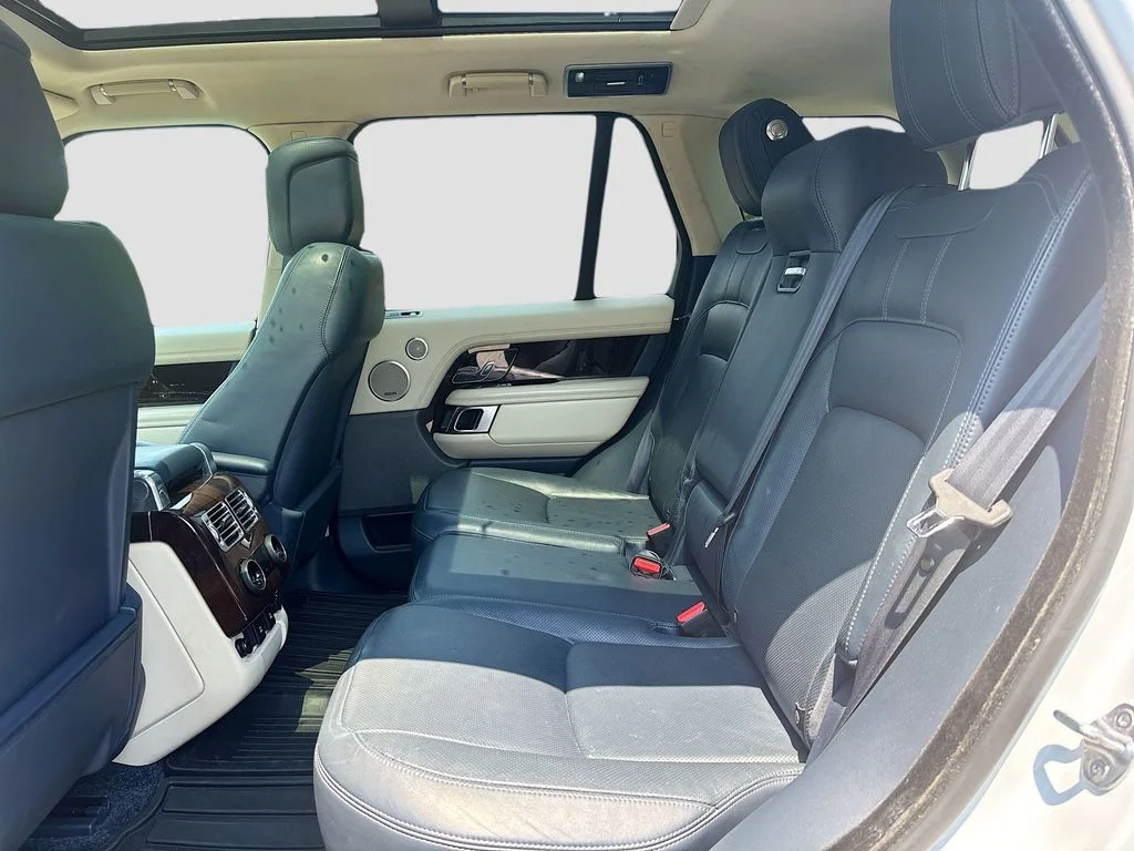 Used 2020 Fuji White Land Rover HSE image 22