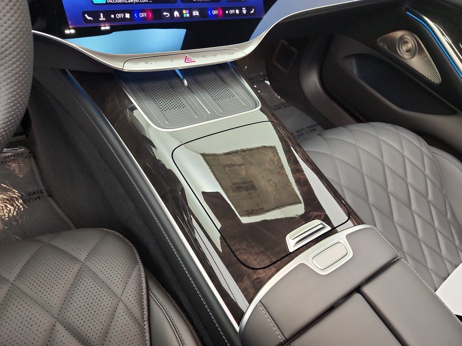 New 2027 Obsidian Black Metallic Mercedes-Benz S 580 4MATIC® Sedan image 10