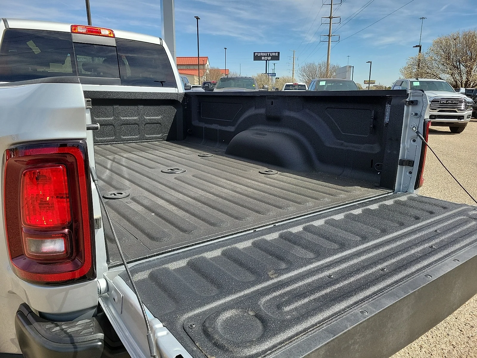 New 2026 Silver Zynith Ram TRADESMAN CREW CAB 4X4 8