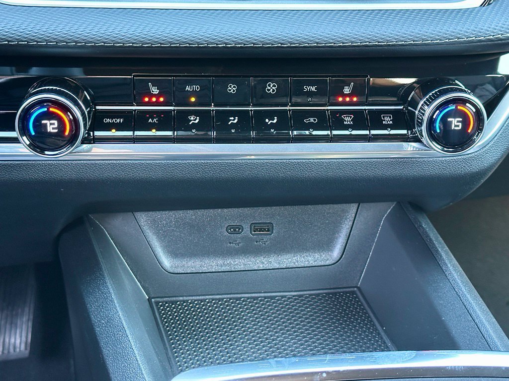 2027 Chevrolet Equinox LT - Photo 27