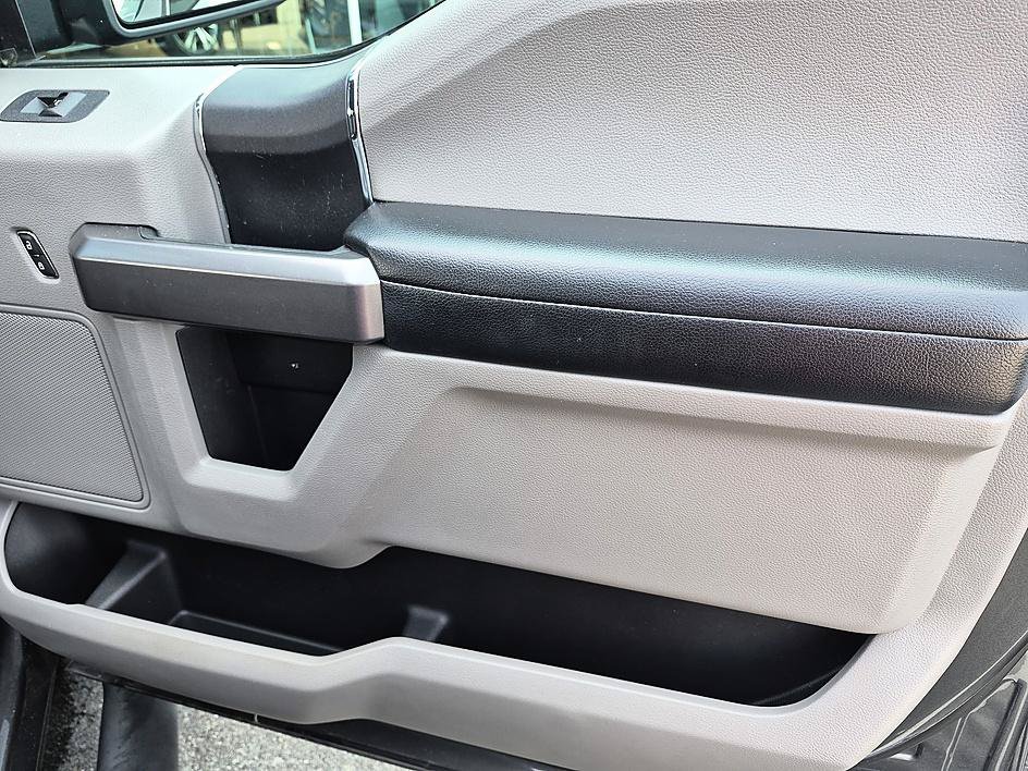 Used 2020 Magnetic Ford XLT image 31