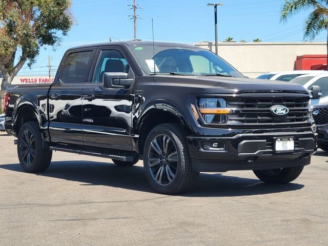 New 2026 Agate Black Metallic Ford XLT image 29
