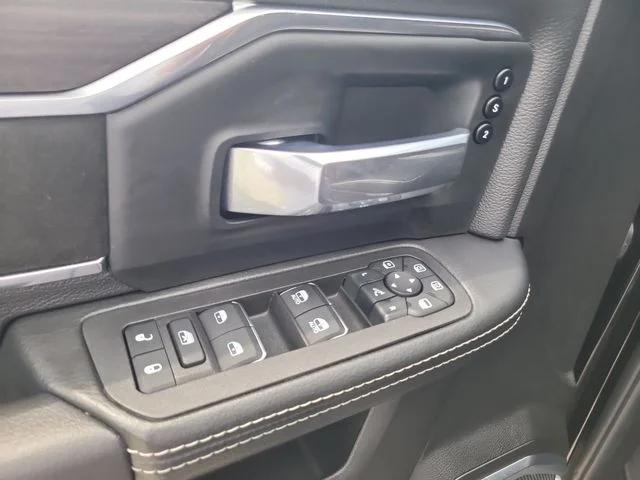 Used 2025 Black Ram Laramie image 18