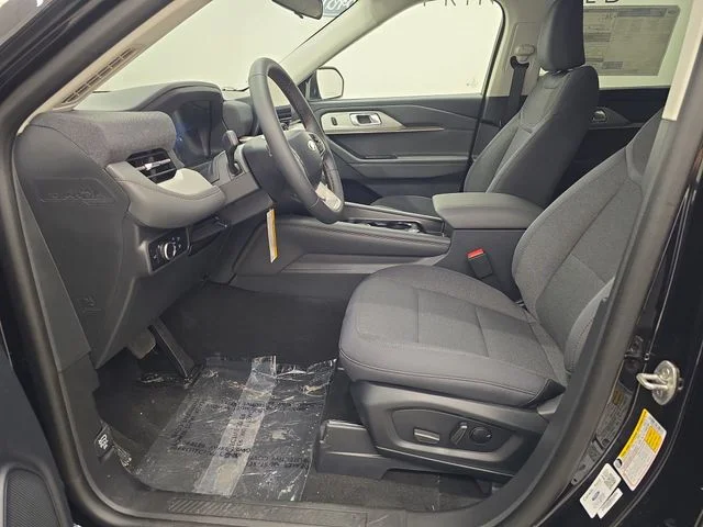 New 2026 Agate Black Metallic Ford Active image 26