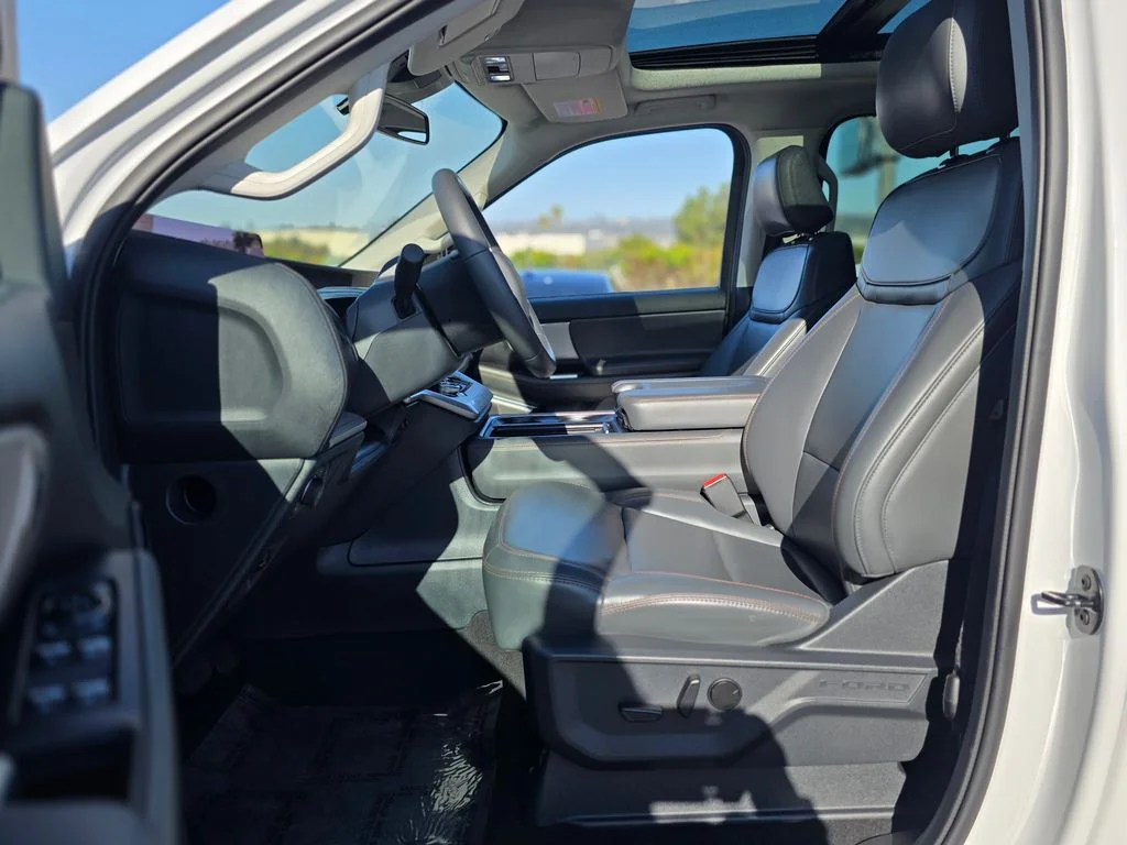 Used 2025 White Ford Active image 18