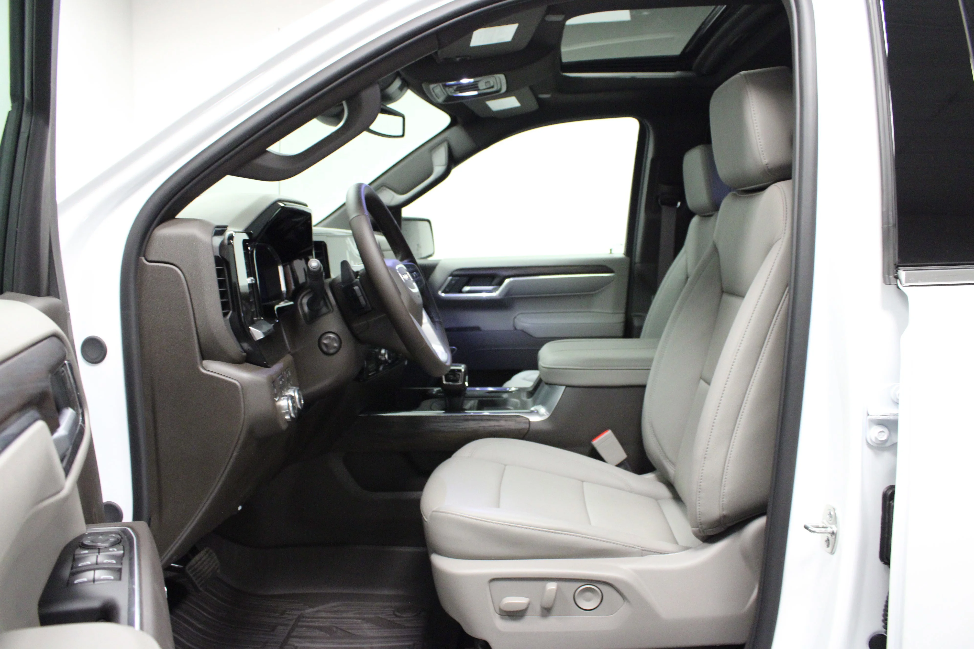 New 2026 Summit White GMC SLT image 12