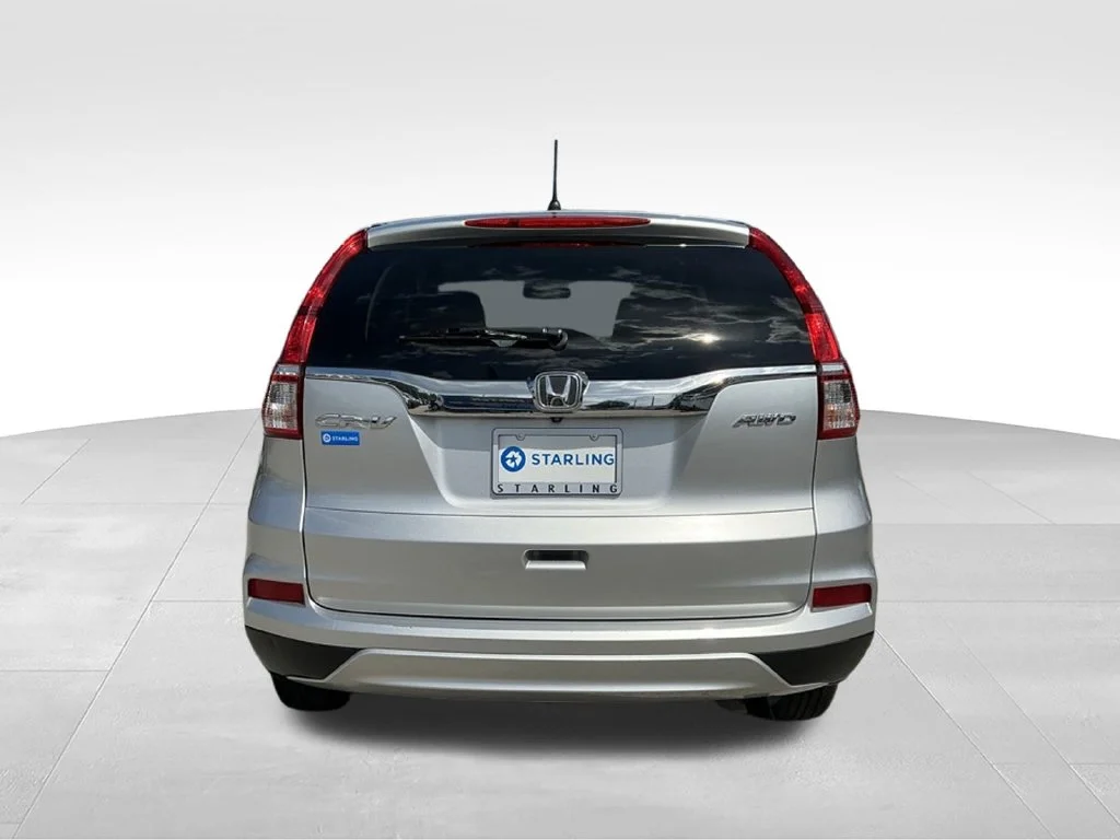 Used 2015 Silver Honda EX image 4