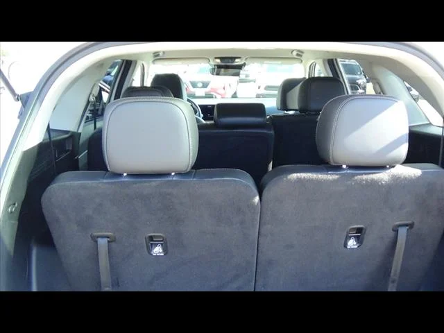 Certified Used 2024 Glacial White Pearl (gwp) Kia S image 13