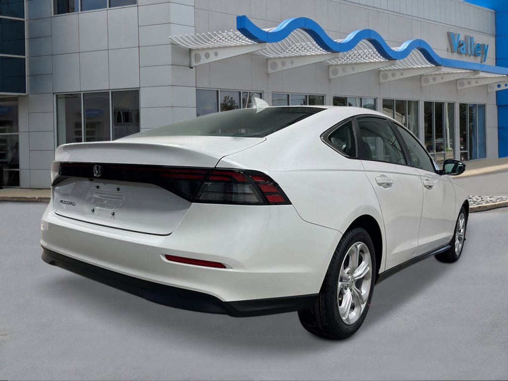 New 2026 Platinum White Pearl Honda LX image 5