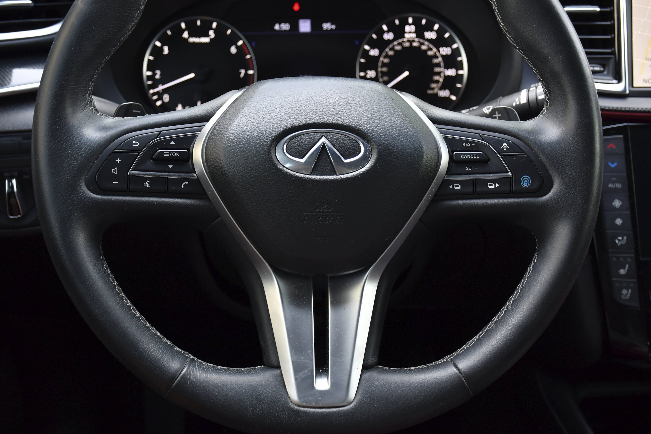 Certified Used 2023 Graphite Shadow INFINITI SPORT image 7