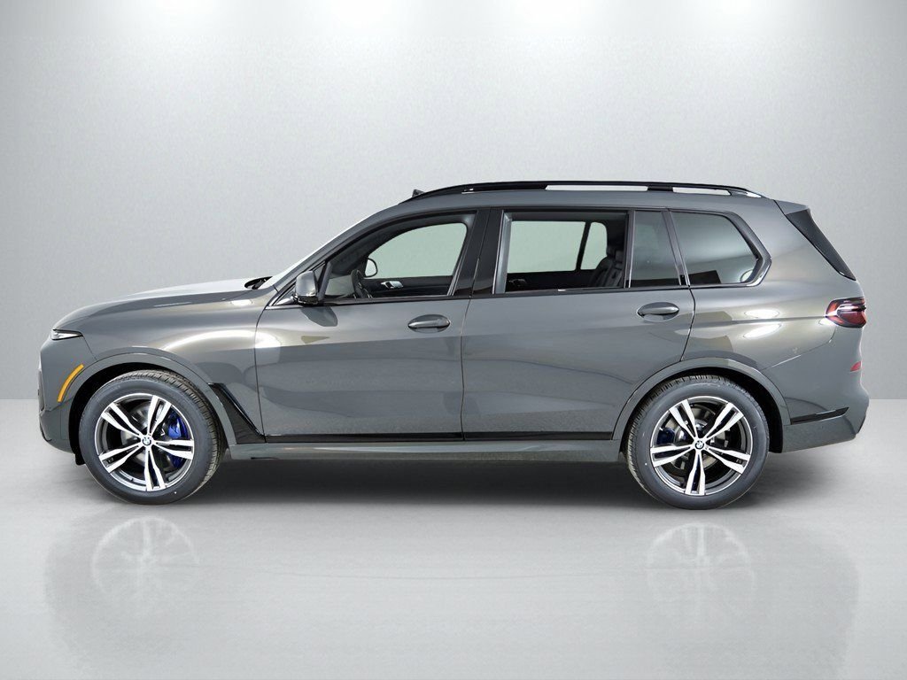 Used 2026 Dravit Grey Metallic BMW xDrive40i image 16