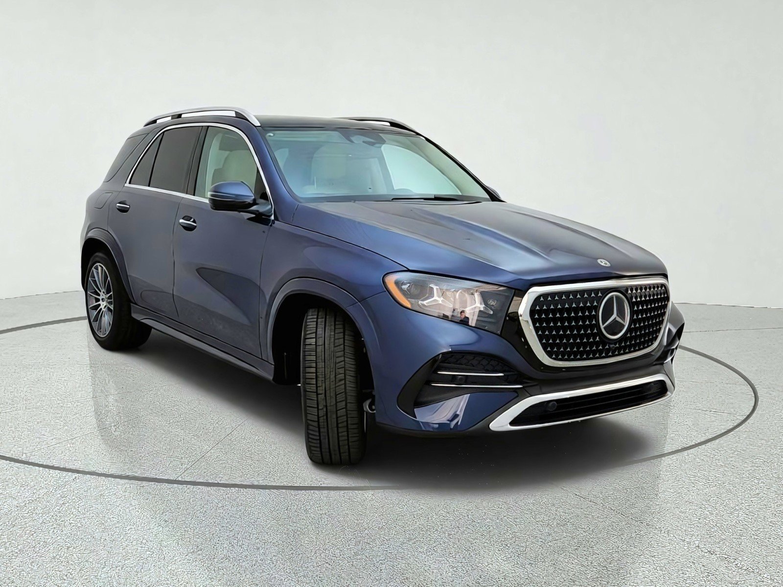 New 2027 Twilight Blue Metallic Mercedes-Benz GLE 350 4MATIC® SUV image 4